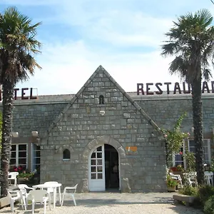Ecume De Mer Hotel